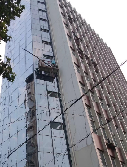 乐清玻璃幕墙修缮更换